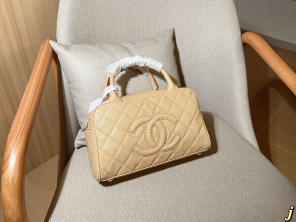 CHANEL-Caviar Leather Bowling Bag#2185