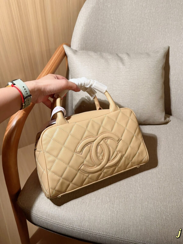 CHANEL-Caviar Leather Bowling Bag#2185