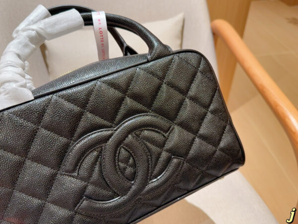 CHANEL-Caviar Leather Bowling Bag#2185