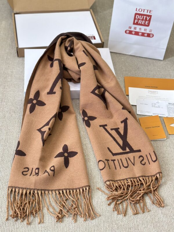 LV-brown reversible scarf#2207
