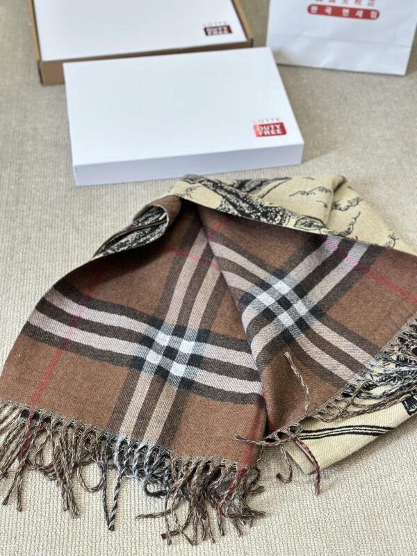 BURRBER-equestrian knight scarf#2208