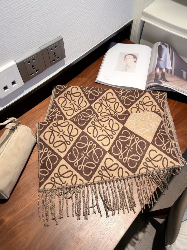 LOEWE-khaki green #2292